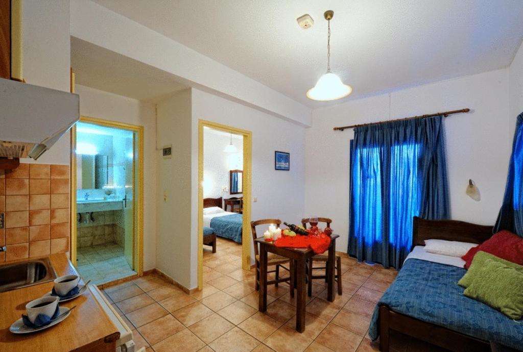 Aegean Sky Hotel-Suites Malia Extérieur photo